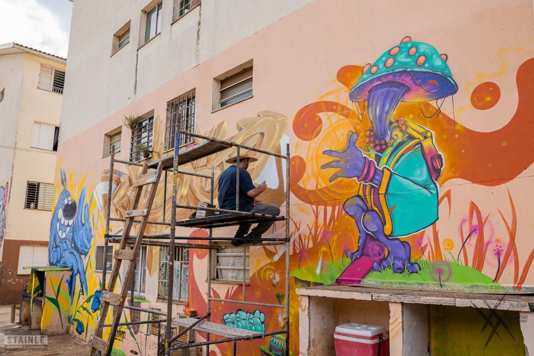 Foto 2 de 27 — Festival de Graffiti transforma Residencial dos Oitis em Araraquara; ‘lugar cheio de arte e esperança’